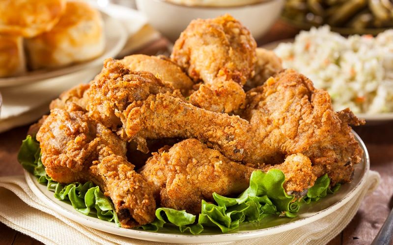 Fried chicken caused 12 poultry producers were rush to the hospital