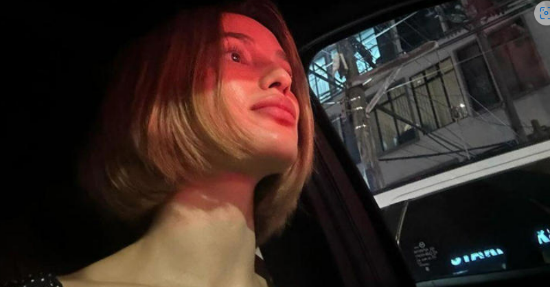 Sarah Lahbati was in the car accident with her family